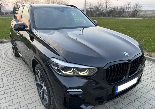 BMW X5 cena 219000 przebieg: 139500, rok produkcji 2020 z Miechów małe 781